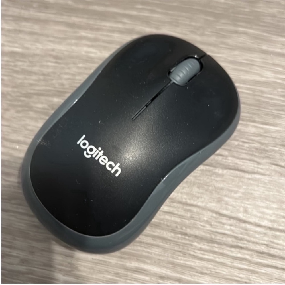 🩷FIRM PRICE🩷Logitech K270 Wireless Keyboard + mouse - Picture 10 of 10